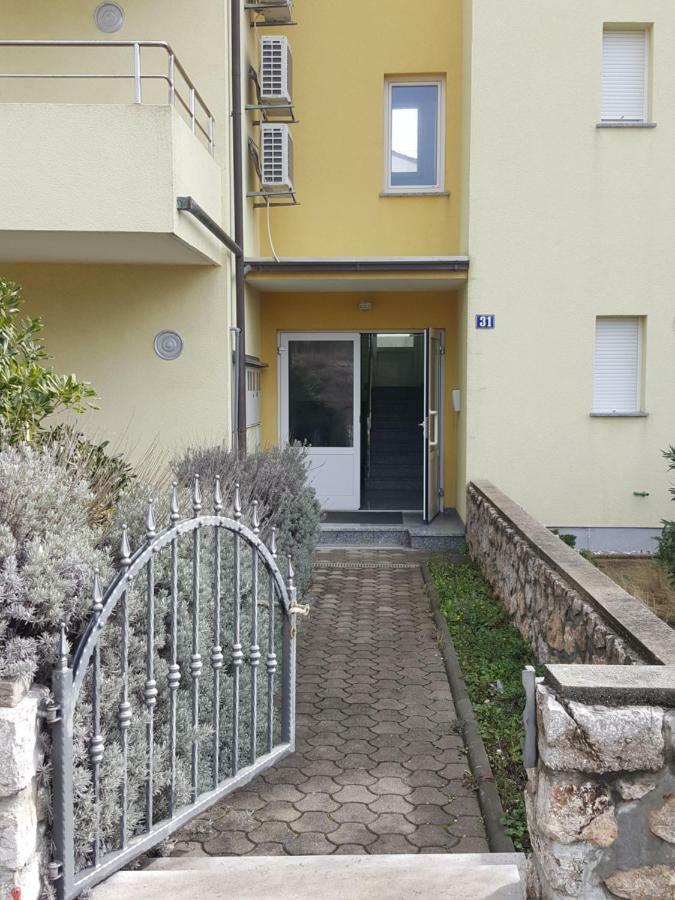 Apartment Koin Krk Town Buitenkant foto